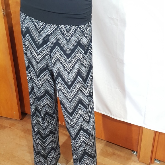 Beautiful Apt.9 Women's Pant - Picture 7 of 8